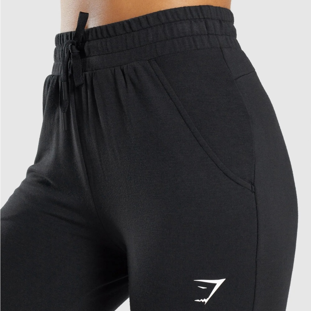 Gymshark Pippa Joggers, Dark Gray